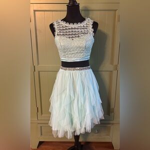 Sequin Hearts 2-Piece Mint Lace & Tulle Homecoming/Prom Special Occasion Dress